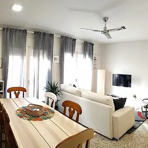 Piso Familiar En Appartement Llançà